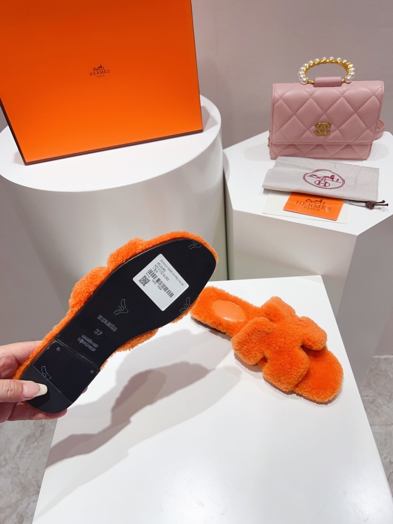 Hermes Slippers